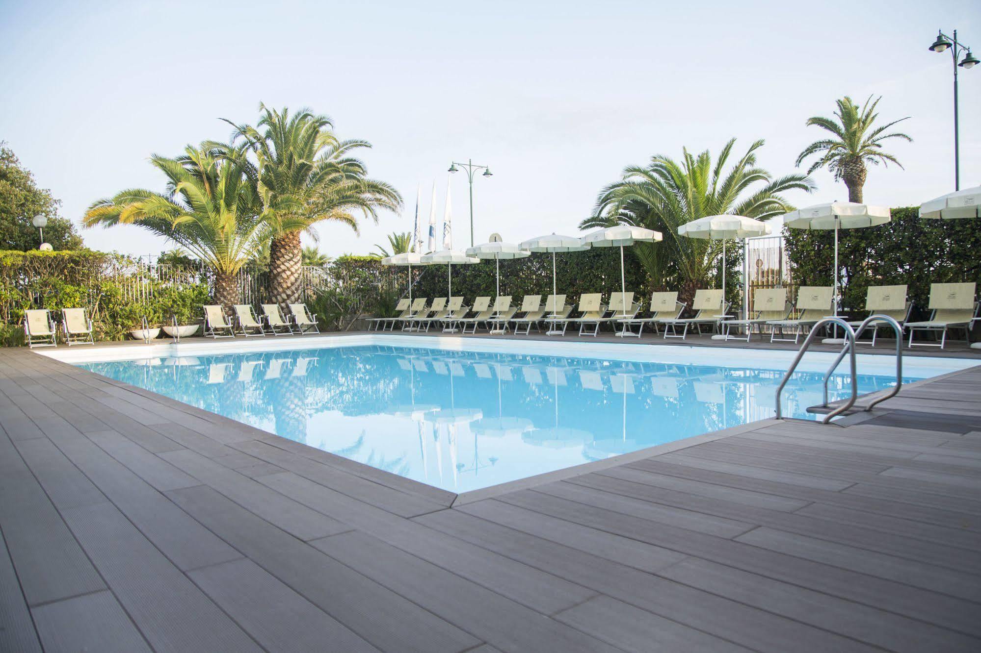 Grand Hotel Forte dei Marmi Exterior foto